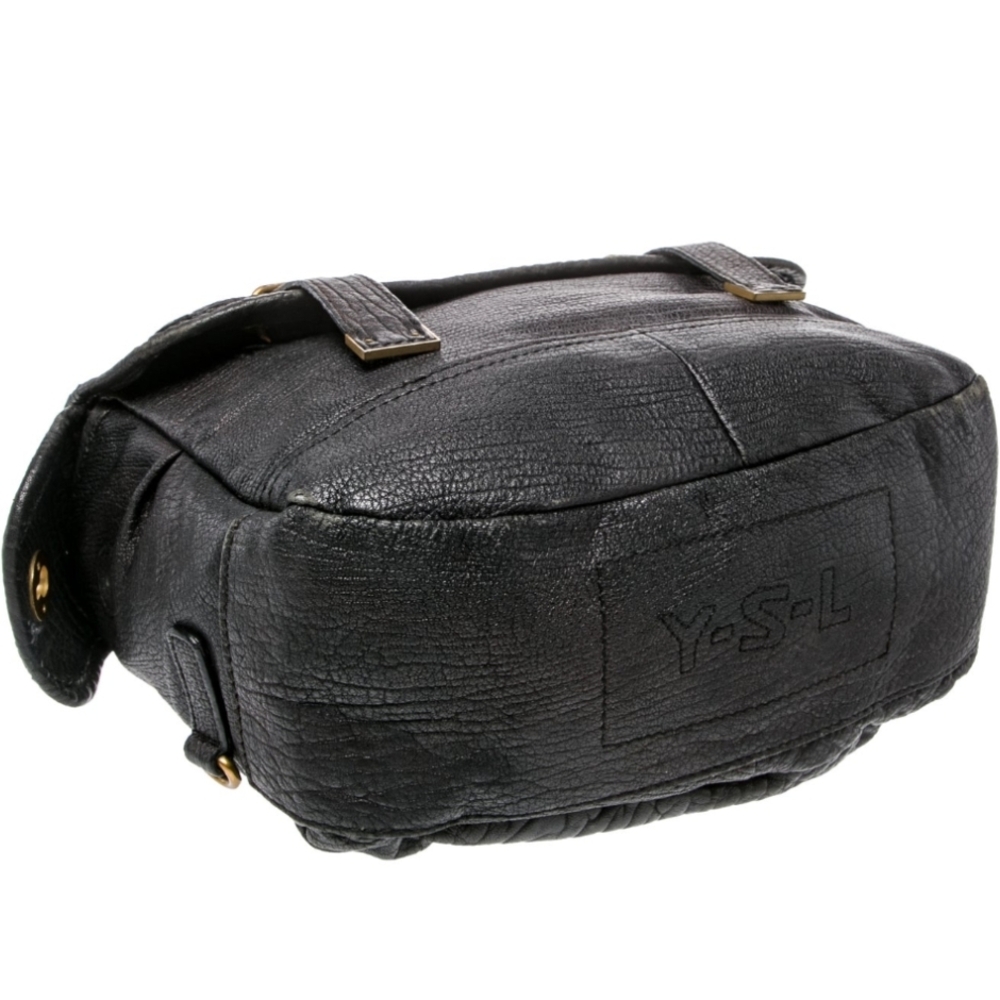 Yves Saint Laurent Textured Black Shoulder Bag with Gold Details - Picture 4 of 5